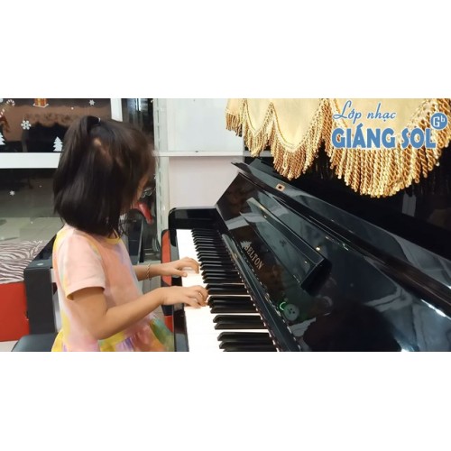 Dạy Đàn Piano Quận 12 || Lái Ô Tô || Sophia || Lớp nhạc Giáng Sol Quận 12